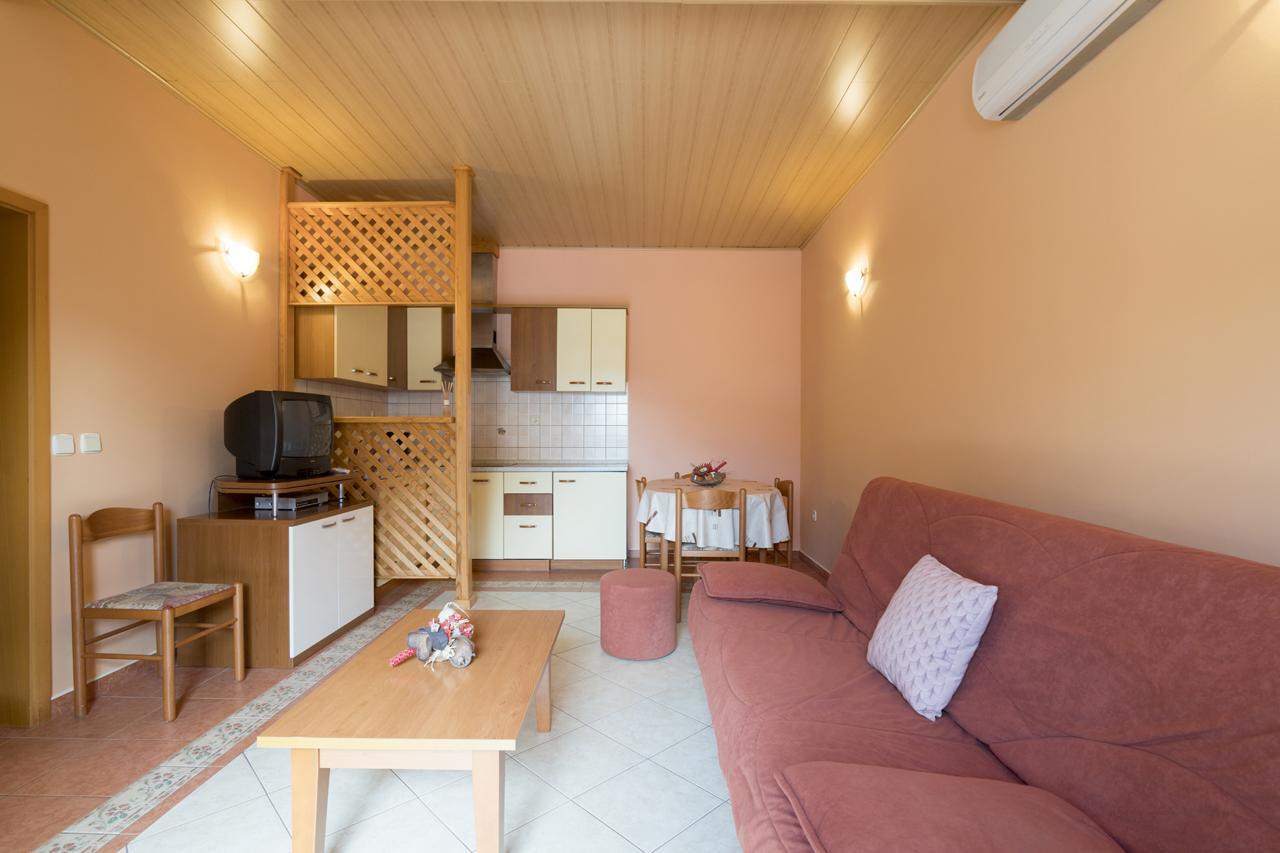Apartments Kori Фунтана Екстериор снимка