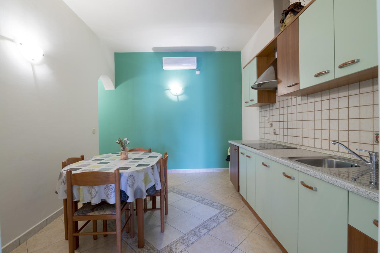 Apartments Kori Фунтана Екстериор снимка